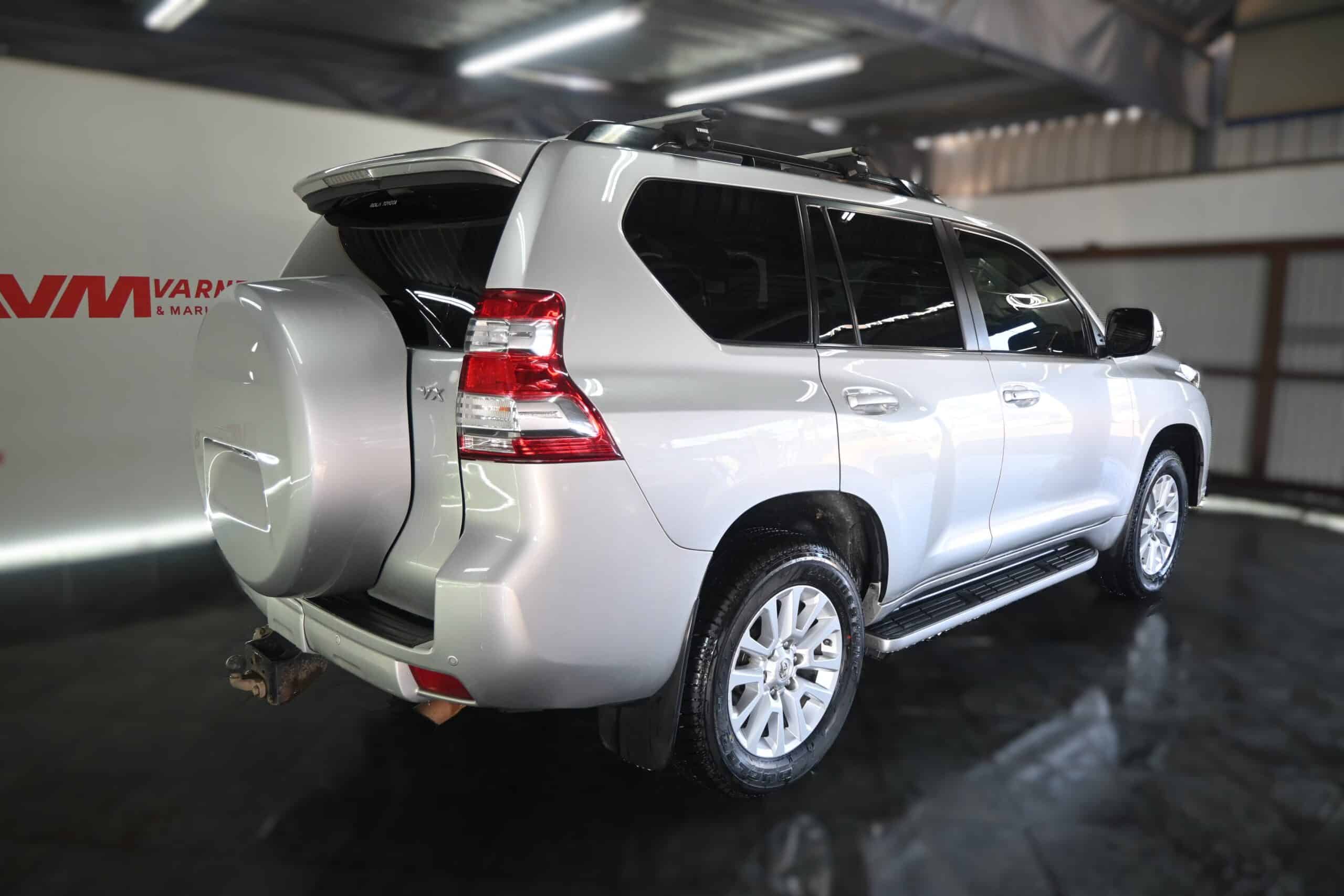 TOYOTA LAND CRUISER 79 4.5D P/U S/C V8