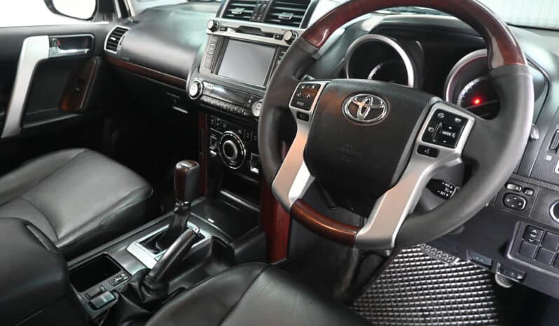 TOYOTA LAND CRUISER 4.0 VX V6 A/T full
