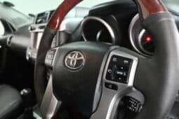 TOYOTA LAND CRUISER 4.0 VX V6 A/T full