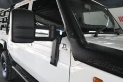 TOYOTA LAND CRUISER 79 4.5D 70TH EDITION D/C full
