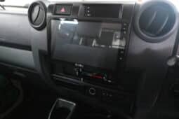 TOYOTA LAND CRUISER 79 4.5D 70TH EDITION D/C full