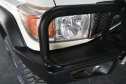 TOYOTA LAND CRUISER 79 4.5D 70TH EDITION D/C full
