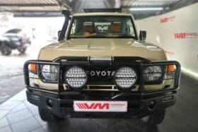 TOYOTA LAND CRUISER 79 4.5D P/U S/C V8