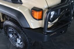 TOYOTA LAND CRUISER 79 4.5D P/U S/C V8 full