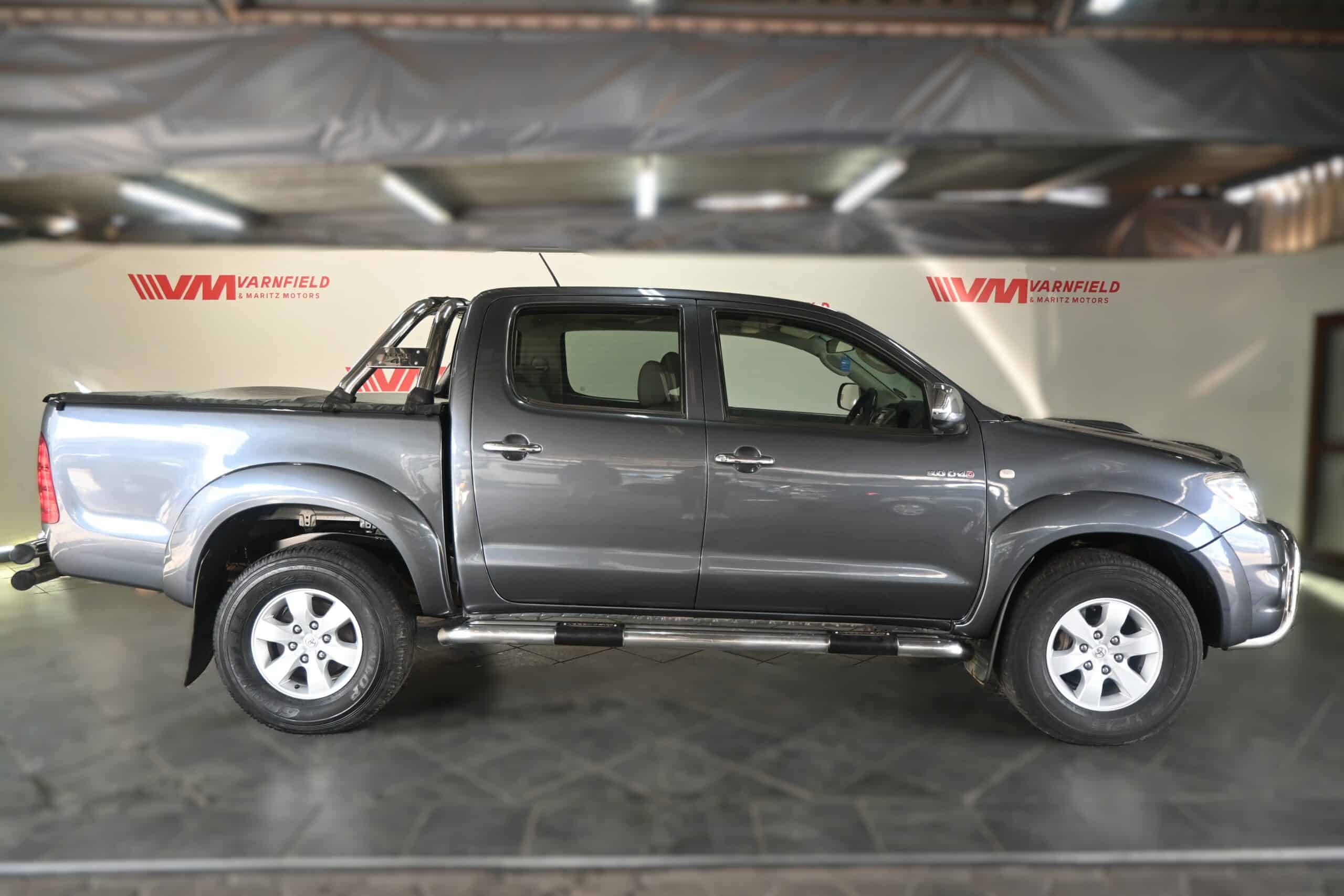 TOYOTA LAND CRUISER 79 4.5D P/U S/C V8