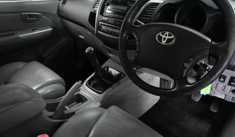 TOYOTA HILUX 3.0D-4D LEG 40 P/U D/C full