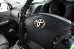 TOYOTA HILUX 3.0D-4D LEG 40 P/U D/C full