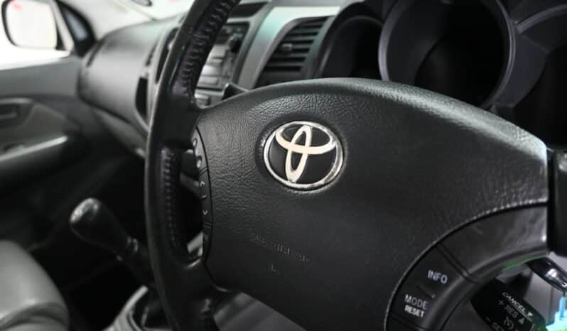 TOYOTA HILUX 3.0D-4D LEG 40 P/U D/C full