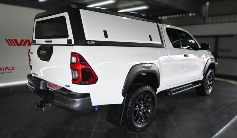 TOYOTA HILUX 2.8GD-6 RB LEGEND 4X4 A/T E/C full