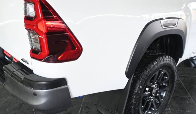 TOYOTA HILUX 2.8GD-6 RB LEGEND 4X4 A/T E/C full
