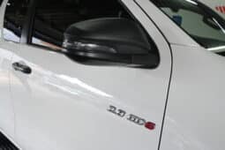 TOYOTA HILUX 2.8GD-6 RB LEGEND 4X4 A/T E/C full