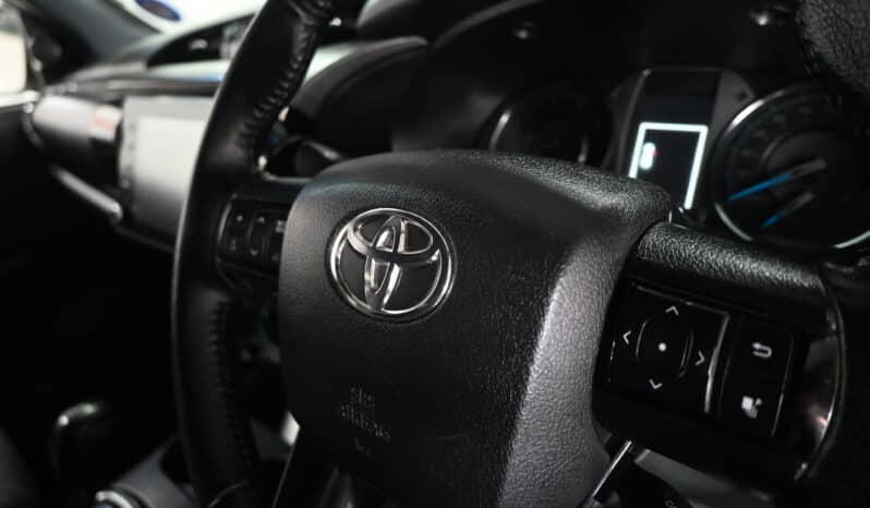 TOYOTA HILUX 2.8GD-6 RB LEGEND 4X4 A/T E/C full