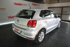 VOLKSWAGEN POLO VIVO 1.4 COMFORTLINE 5DR