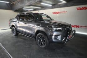 TOYOTA HILUX 2.8GD-6 RB LEGEND RS 4X4 A/T P/U D/C