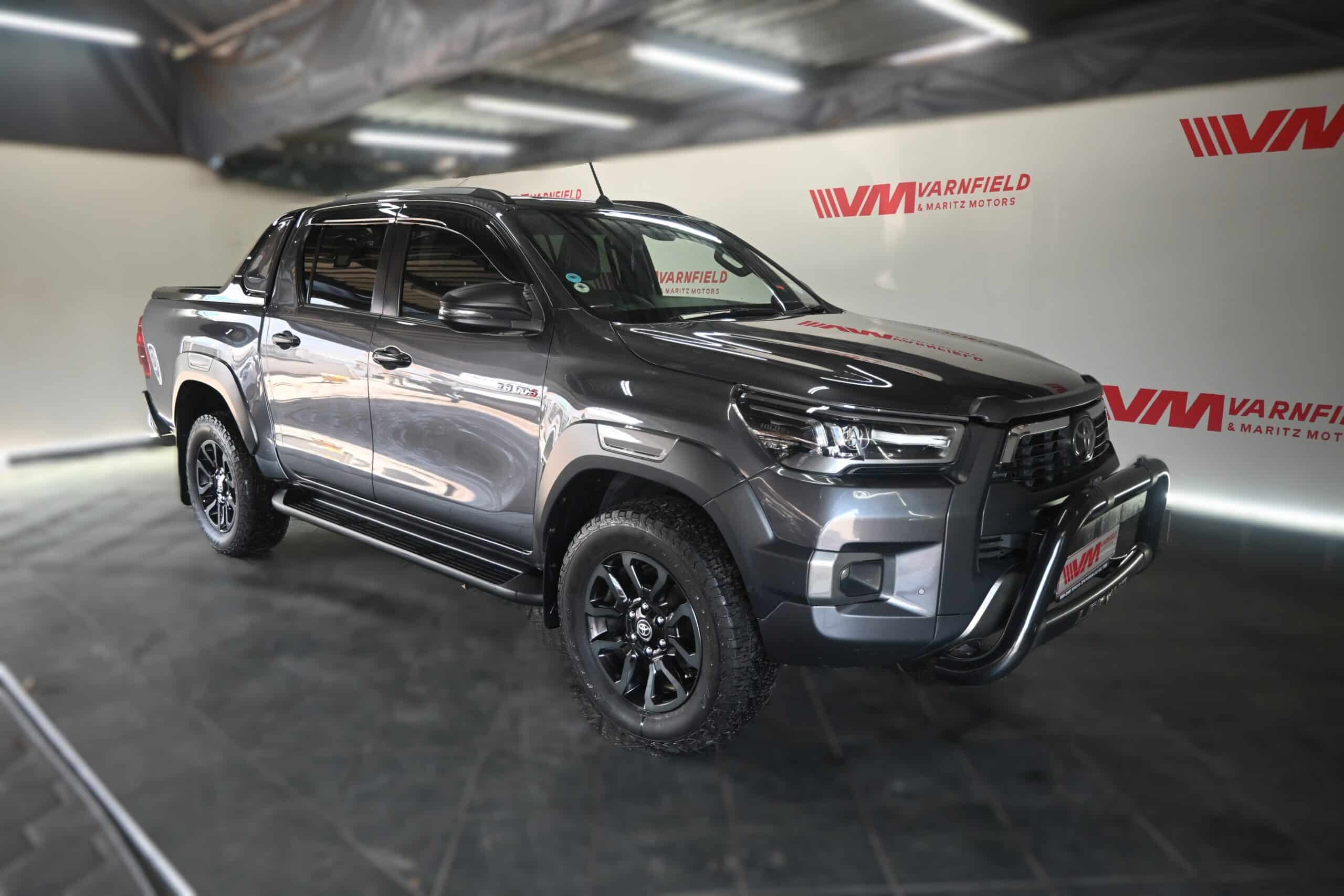 TOYOTA HILUX 2.8GD-6 RB LEGEND RS 4X4 A/T P/U D/C