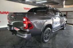 TOYOTA HILUX 2.8GD-6 RB LEGEND RS 4X4 A/T P/U D/C full