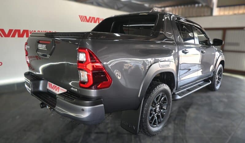 TOYOTA HILUX 2.8GD-6 RB LEGEND RS 4X4 A/T P/U D/C full
