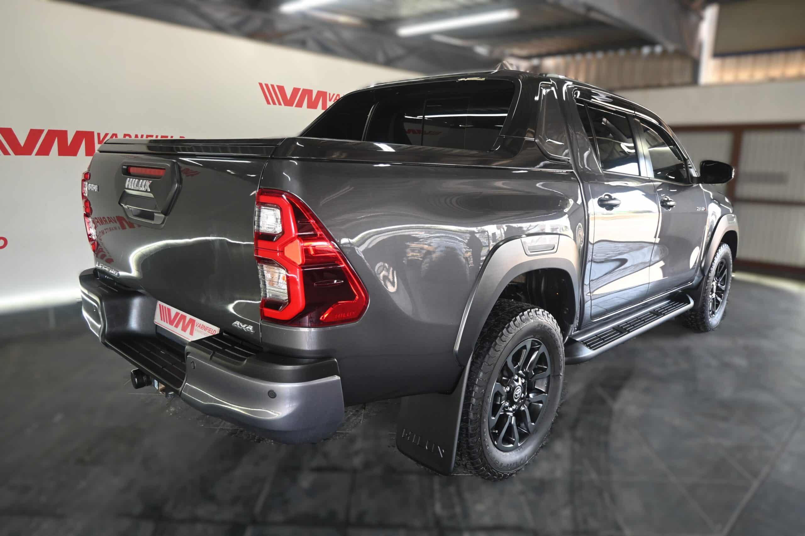 TOYOTA HILUX 2.8GD-6 RB LEGEND RS 4X4 A/T P/U D/C
