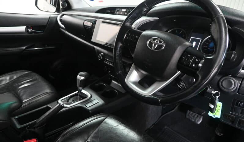 TOYOTA HILUX 2.8GD-6 RB RAIDER D/C A/T full