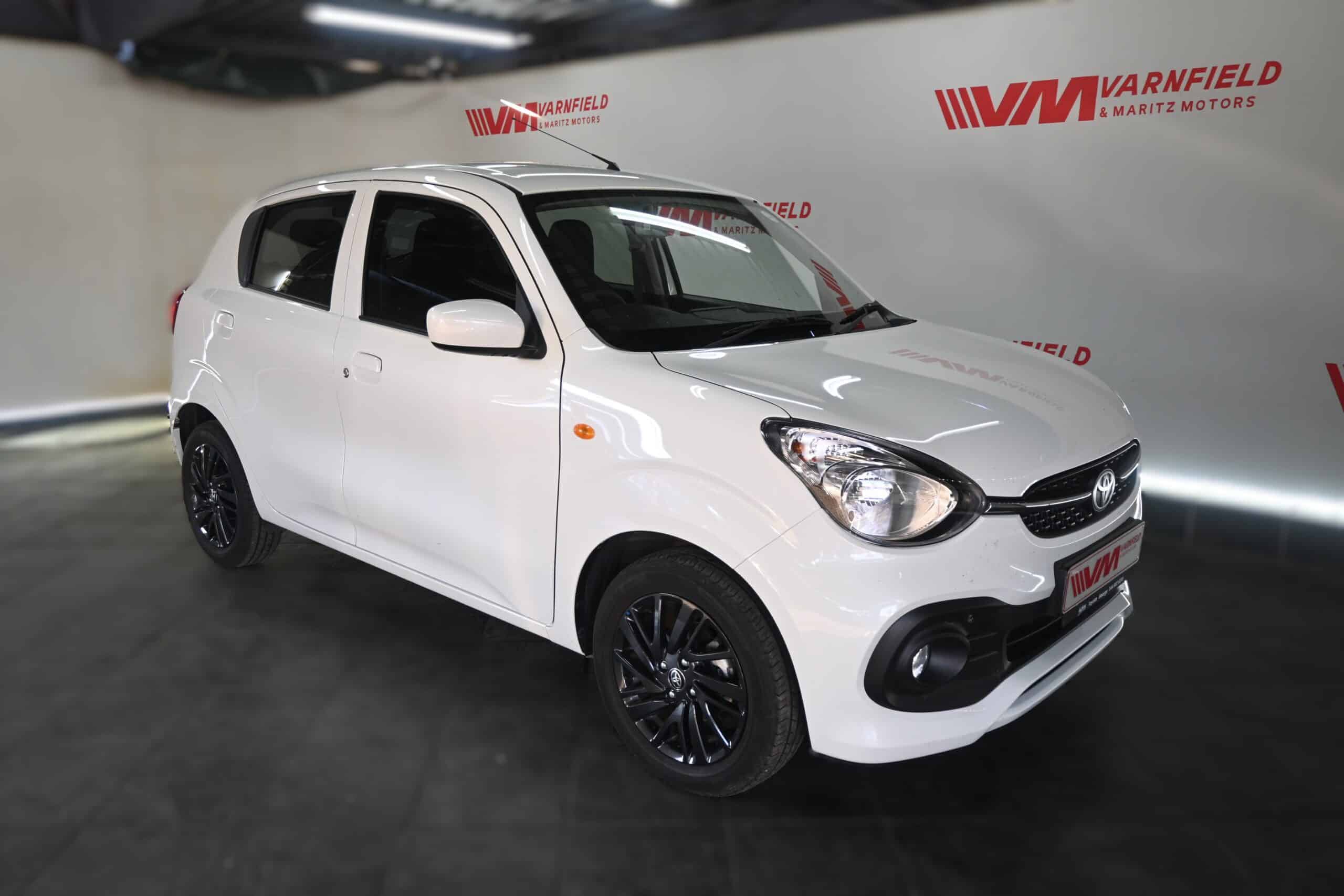 TOYOTA VITZ 1.0 XR