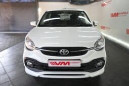 TOYOTA VITZ 1.0 XR full