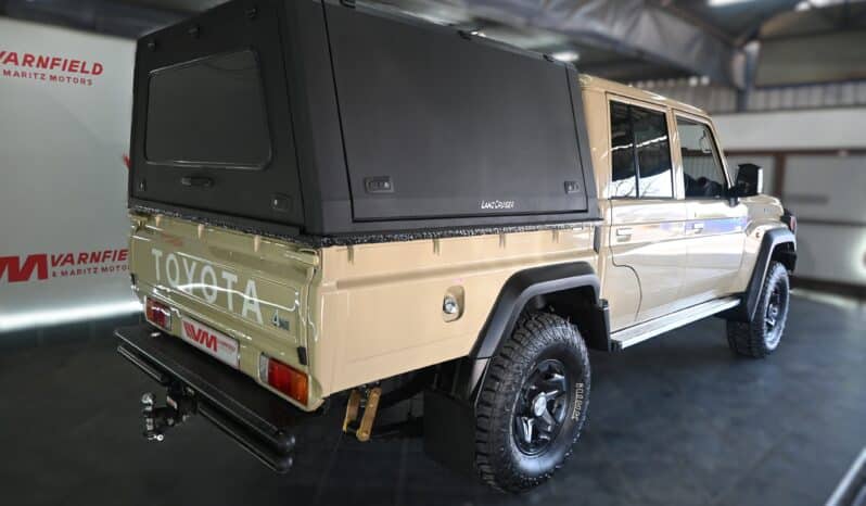TOYOTA LAND CRUISER 79 2.8GD-6 A/T D/C full