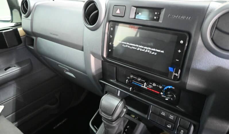 TOYOTA LAND CRUISER 79 2.8GD-6 A/T D/C full