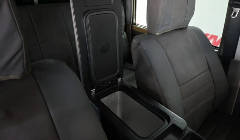 TOYOTA LAND CRUISER 79 2.8GD-6 A/T D/C full