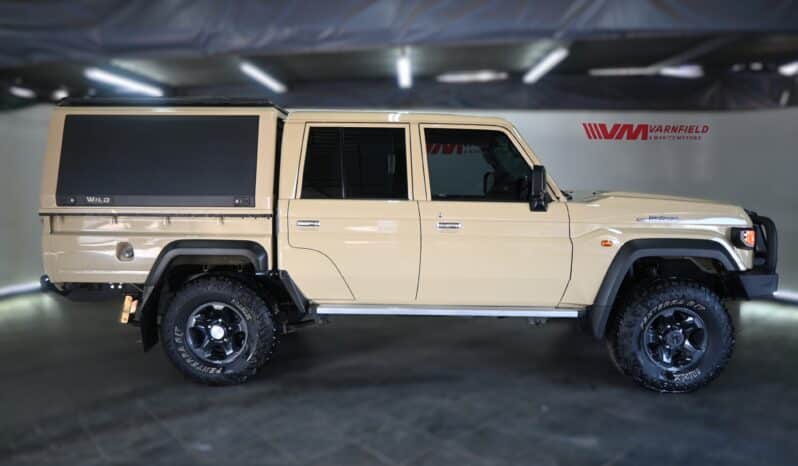 TOYOTA LAND CRUISER 79 2.8GD-6 A/T D/C full