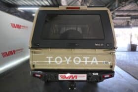TOYOTA LAND CRUISER 79 2.8GD-6 A/T D/C