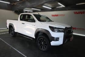 TOYOTA HILUX 2.8GD-6 RB LEGEND 4X4 E/C