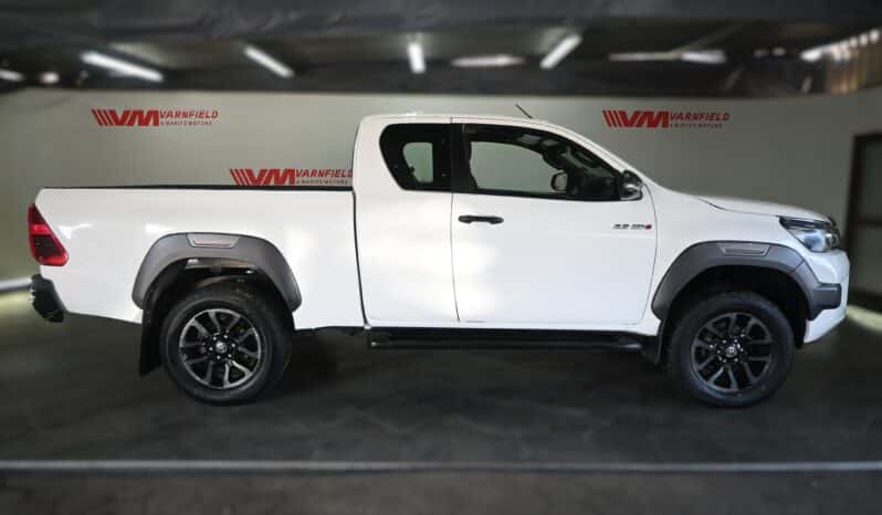 TOYOTA HILUX 2.8GD-6 RB LEGEND 4X4 E/C full