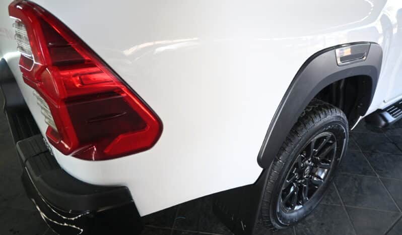 TOYOTA HILUX 2.8GD-6 RB LEGEND 4X4 E/C full
