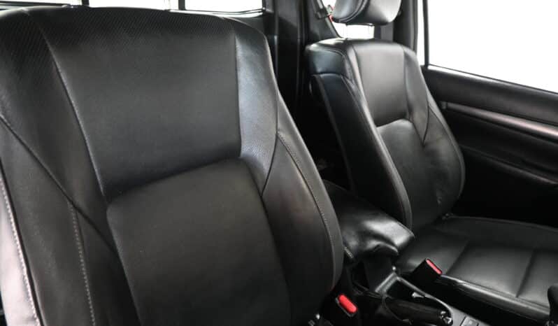 TOYOTA HILUX 2.8GD-6 RB LEGEND 4X4 E/C full