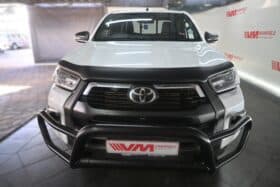 TOYOTA HILUX 2.8GD-6 RB LEGEND 4X4 A/T P/U E/C