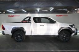 TOYOTA HILUX 2.8GD-6 RB LEGEND 4X4 A/T P/U E/C full