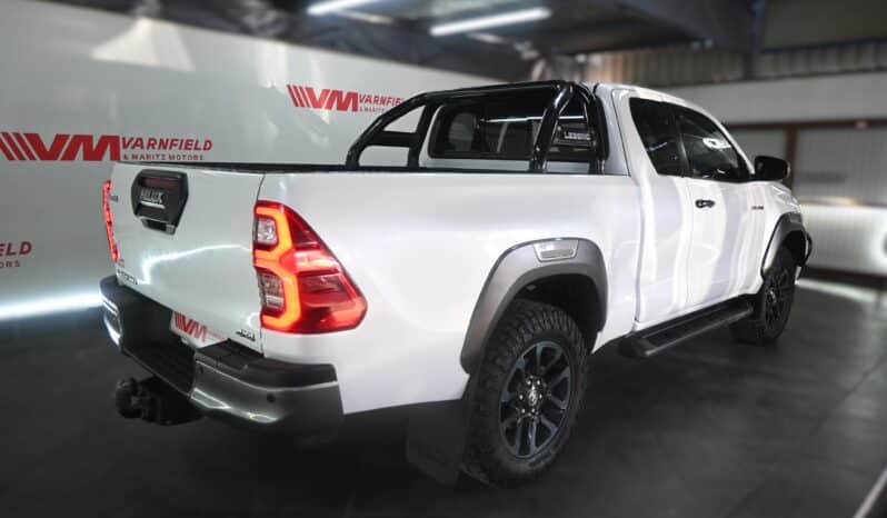 TOYOTA HILUX 2.8GD-6 RB LEGEND 4X4 A/T P/U E/C full
