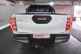 TOYOTA HILUX 2.8GD-6 RB LEGEND 4X4 A/T P/U E/C