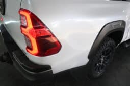 TOYOTA HILUX 2.8GD-6 RB LEGEND 4X4 A/T P/U E/C full