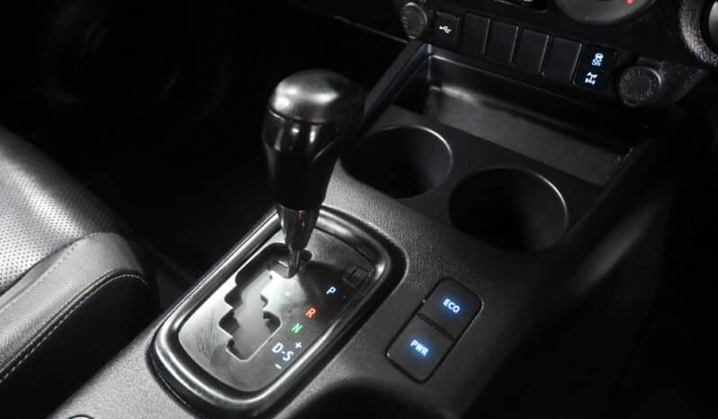 TOYOTA HILUX 2.8GD-6 RB LEGEND 4X4 A/T P/U E/C full