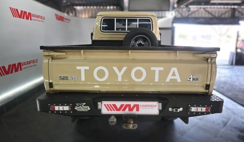 TOYOTA LAND CRUISER 79 4.5D P/U S/C V8 full