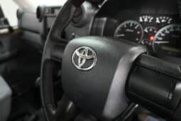 TOYOTA LAND CRUISER 79 4.5D P/U S/C V8 full