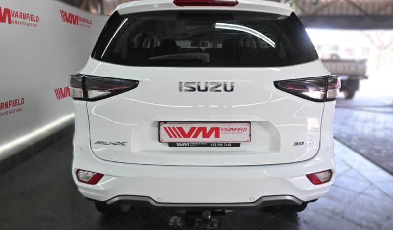 ISUZU MU-X 3.0D LS A/T full