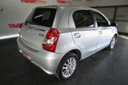 TOYOTA ETIOS 1.5 XS SPRINT full