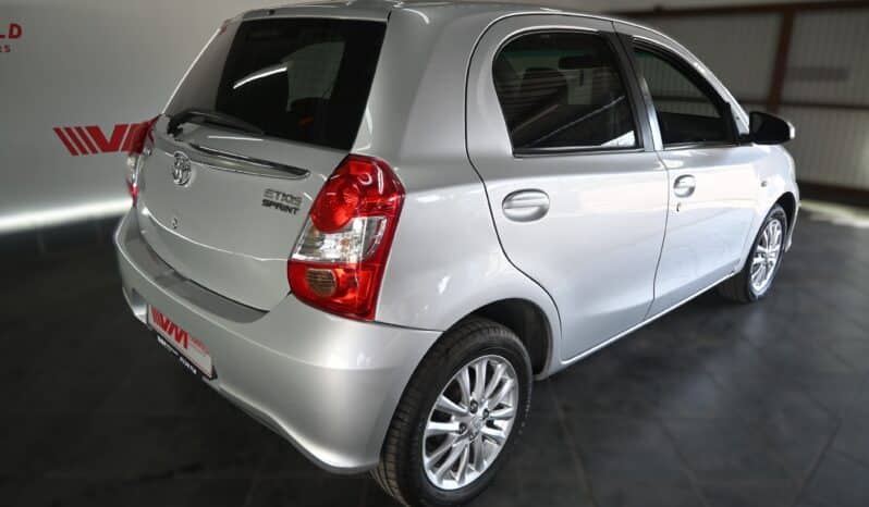 TOYOTA ETIOS 1.5 XS SPRINT full