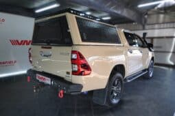 TOYOTA HILUX 2.8GD-6 RAIDER 4X4 A/T D/C full