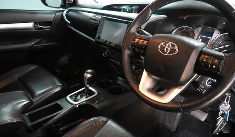 TOYOTA HILUX 2.8GD-6 RAIDER 4X4 A/T D/C full