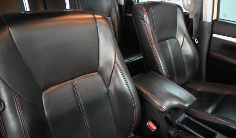 TOYOTA HILUX 2.8GD-6 RAIDER 4X4 A/T D/C full