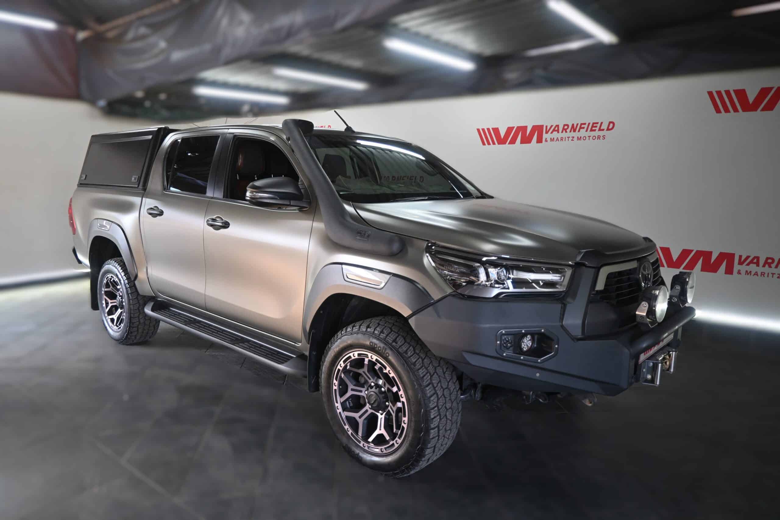 TOYOTA HILUX 2.8GD-6 D/C A/T LEGEND 4X4