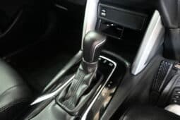 TOYOTA COROLLA CROSS 1.8 XS HYBRID full